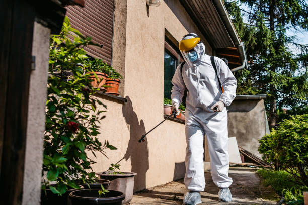 Best Commercial Pest Control Services  in Sanborn, IA